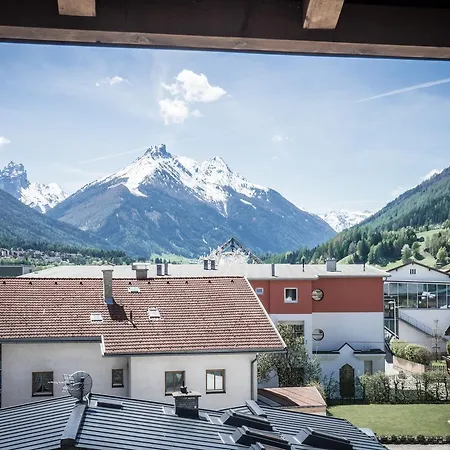 Haus Bacher * Fulpmes