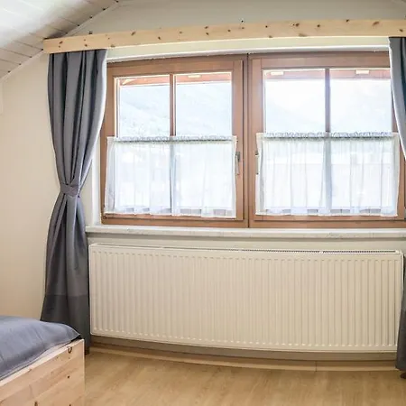 Daire Haus Bacher Fulpmes